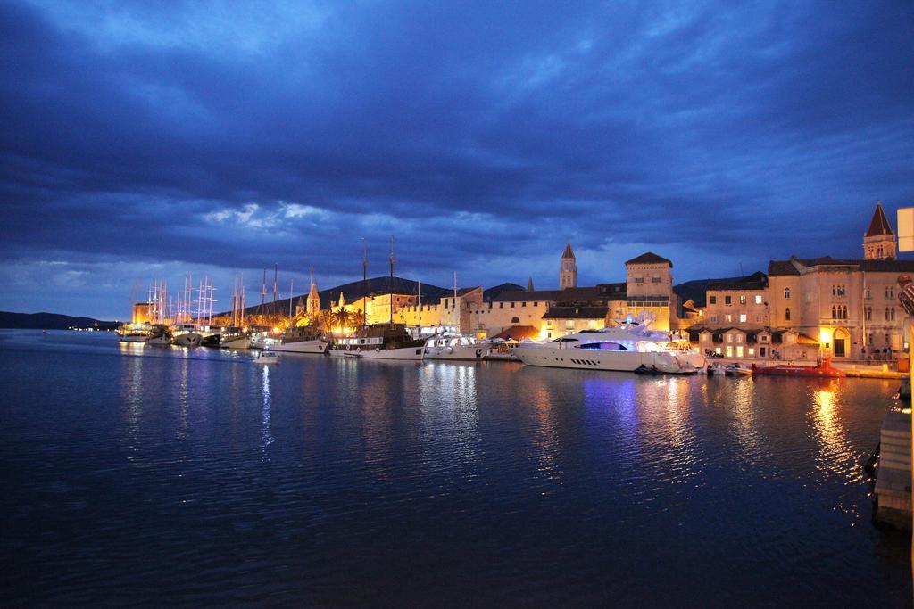 Apartments Villa Macola Trogir Dış mekan fotoğraf