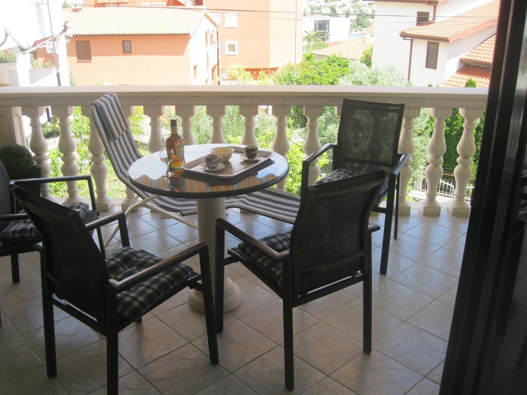 Apartments Villa Macola Trogir Dış mekan fotoğraf